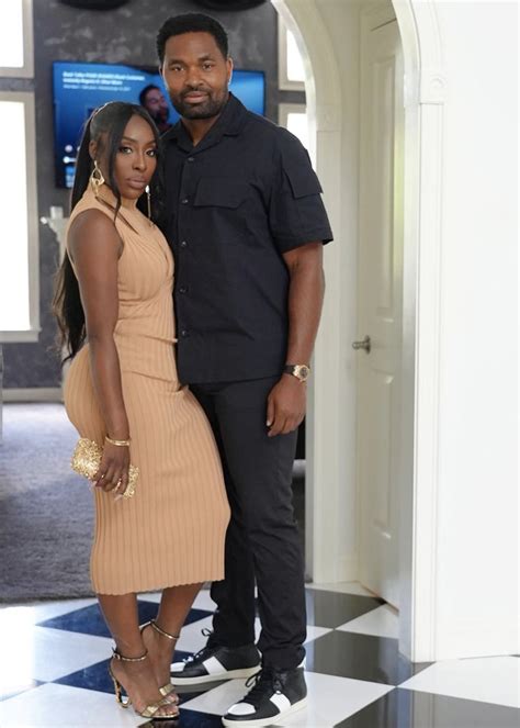 chanel mayo|Who is Chantel Rostant wife of Jerod Mayo, bio, family, children, .